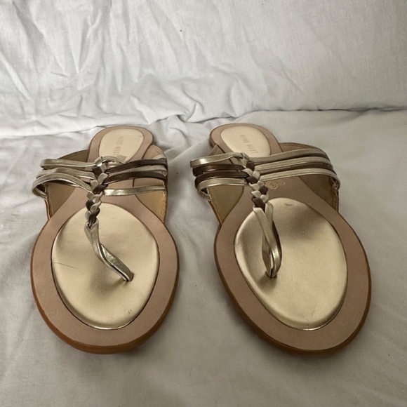NWT - Nine West Leather Sandals - Size 9 - Picture 4 of 7
